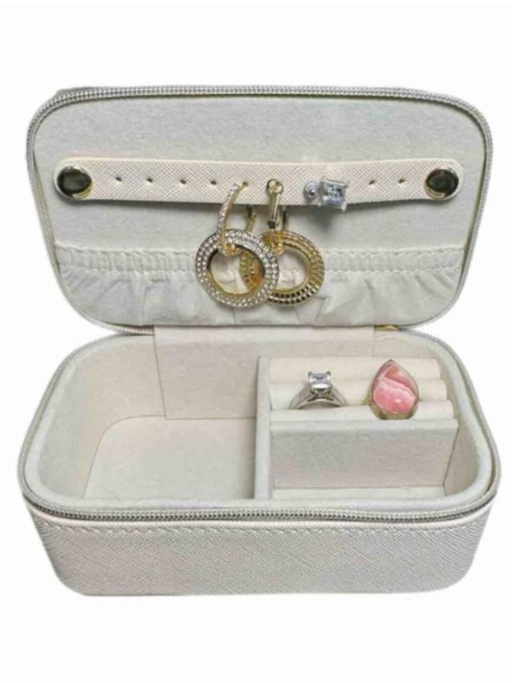 nwt Nordstrom Cream Jewelry Travel Case with Gold Accent "r"
